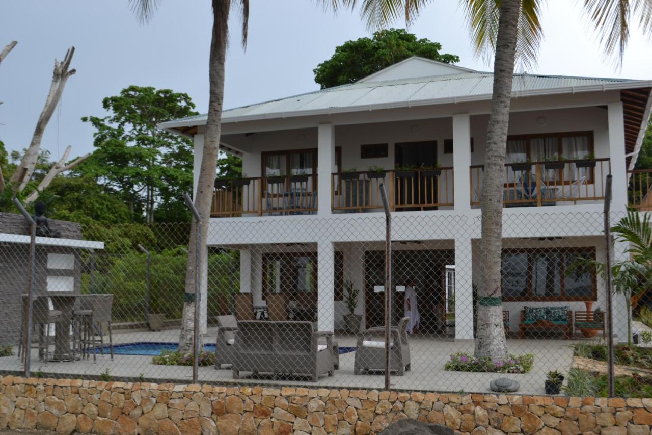 Condominio Atlantis Coveñas エクステリア 写真